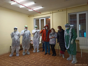 А это мы новый год в красной зоне встречали)